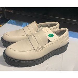 A New Day Women's Britney Chunky Off White Loafers. Size 10